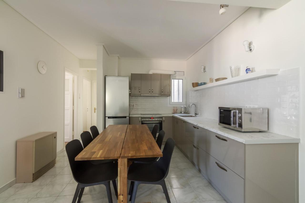אתונה Breathtaking Acropolis View From An Elegant 3Br Apt מראה חיצוני תמונה